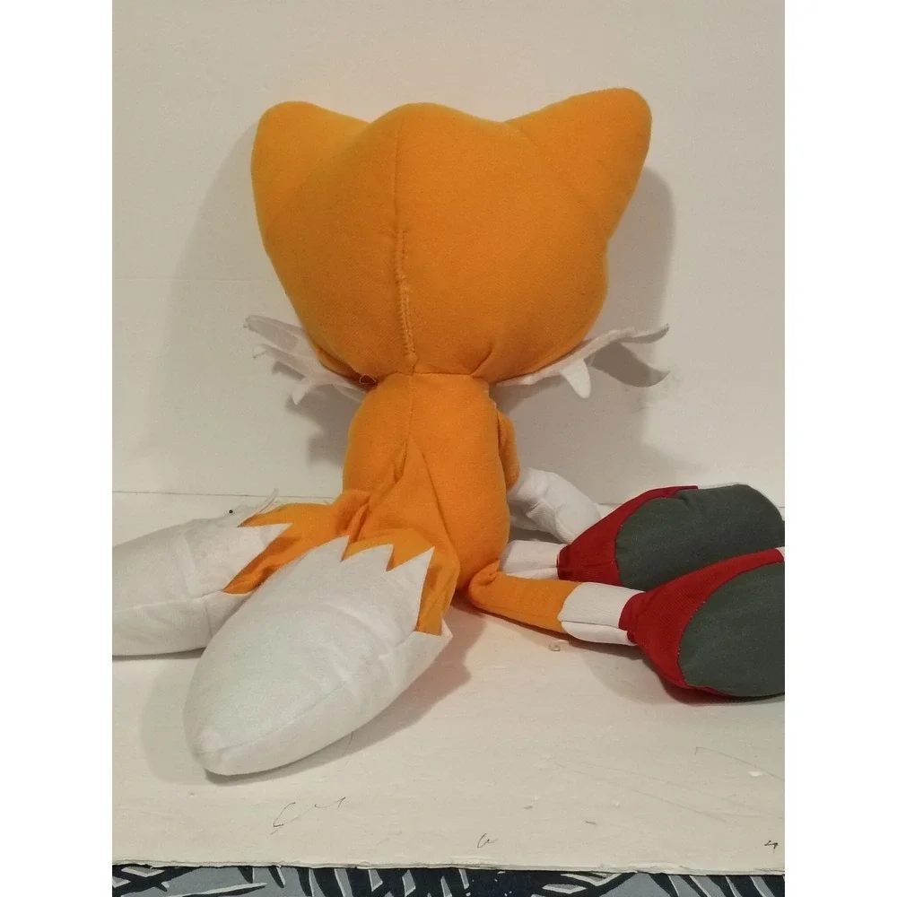 SONIC THE HEDGEHOG TAILS 23